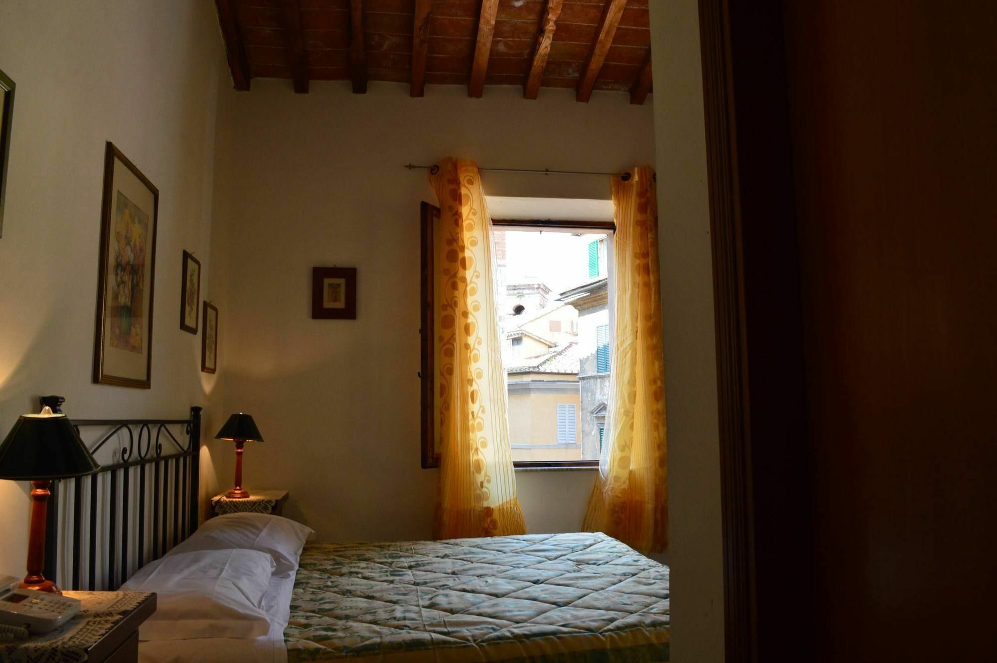 Albergo Centrale 2*